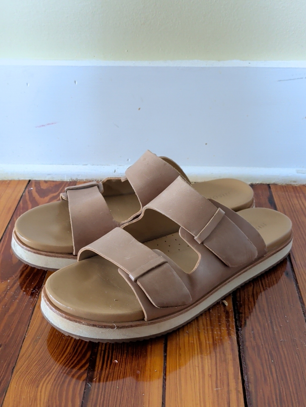 Nisolo Platform leather slide Sandles (Sz 9.5)